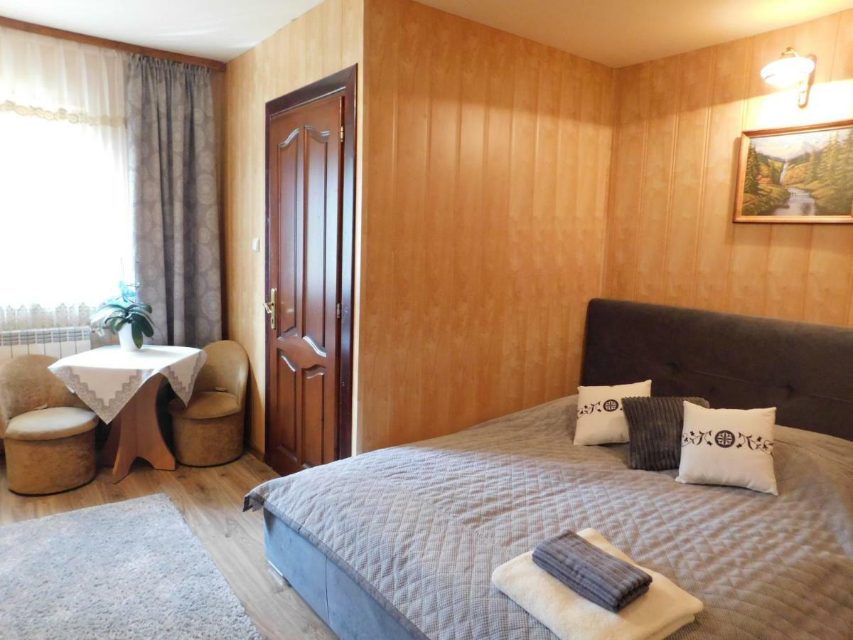 Pokoje Goscinne Monika Zakopane Esterno foto